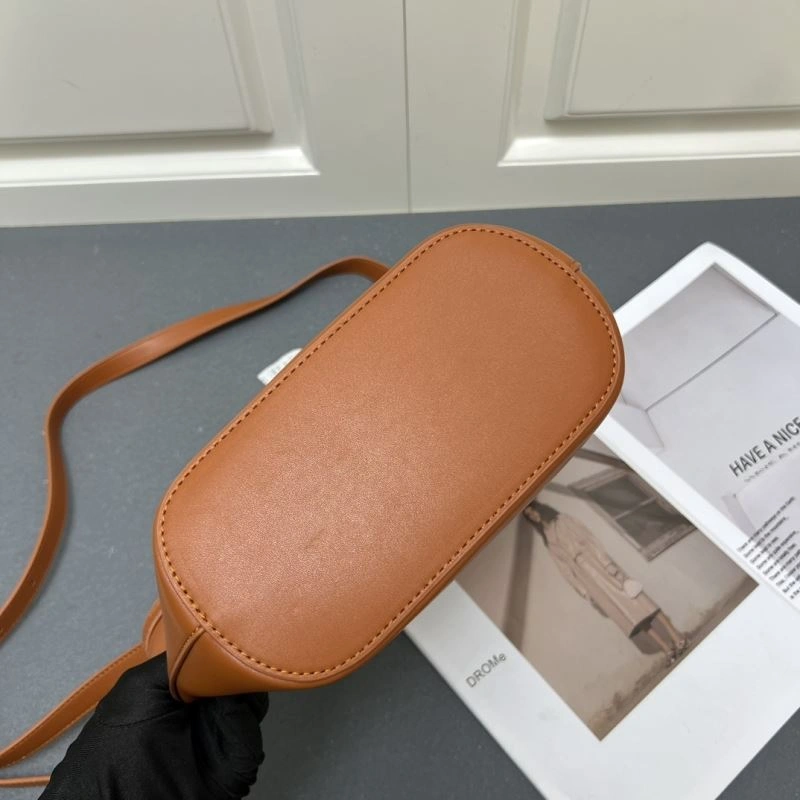 Minimalist YSL Bucket Bags 81907