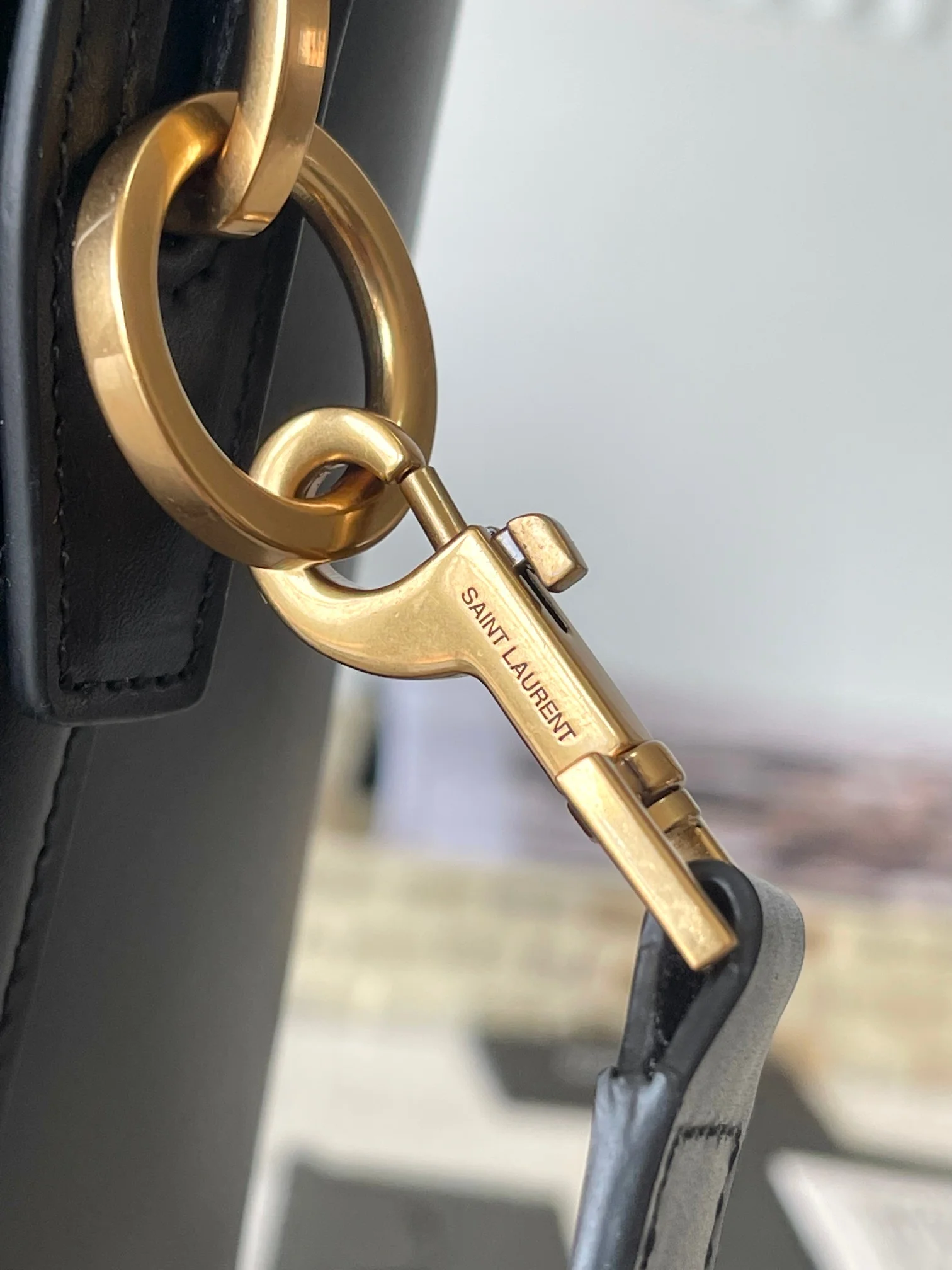YSL Bucket Bags TechFriendly 37710