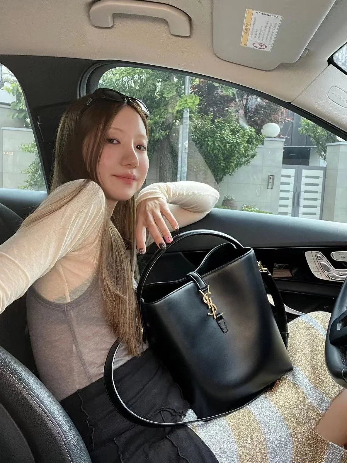 YSL Bucket Bags TechFriendly 37710