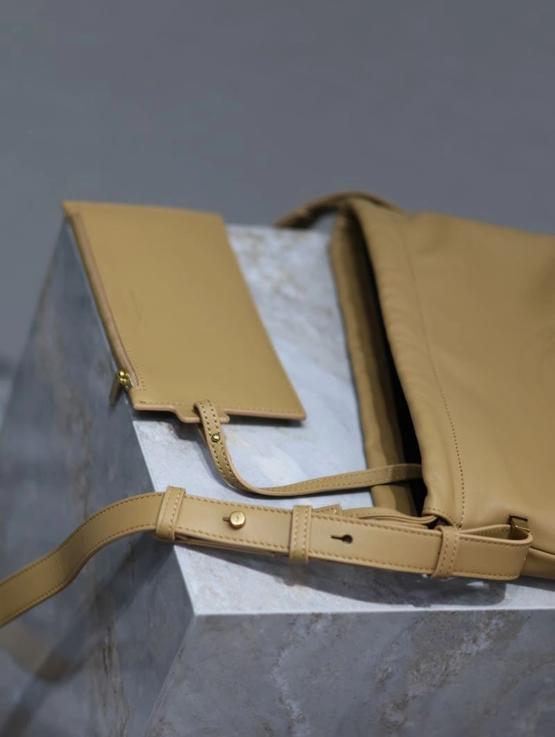 YSL Bucket Bags WellDesigned 63484
