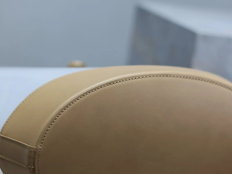 YSL Bucket Bags Cozy 63478