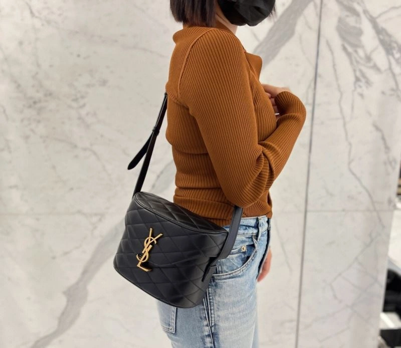 YSL Bucket Bags Vibrant 63193