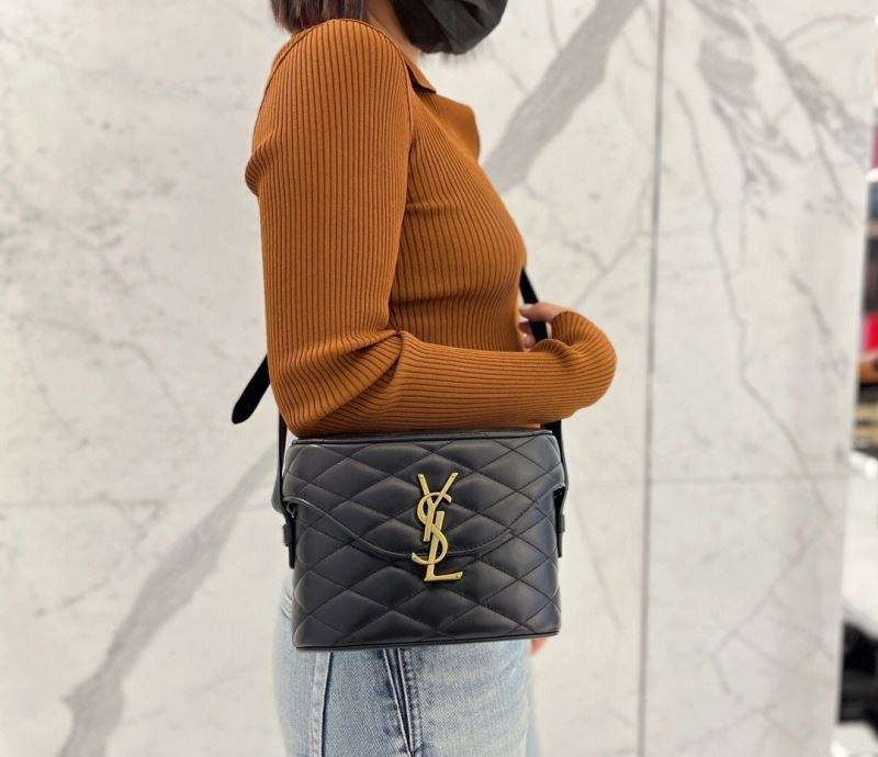 YSL Bucket Bags Vibrant 63193