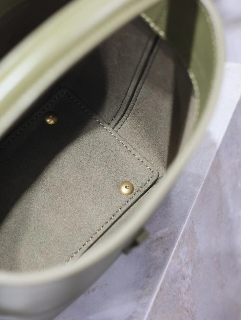 YSL Bucket Bags Practical 63020