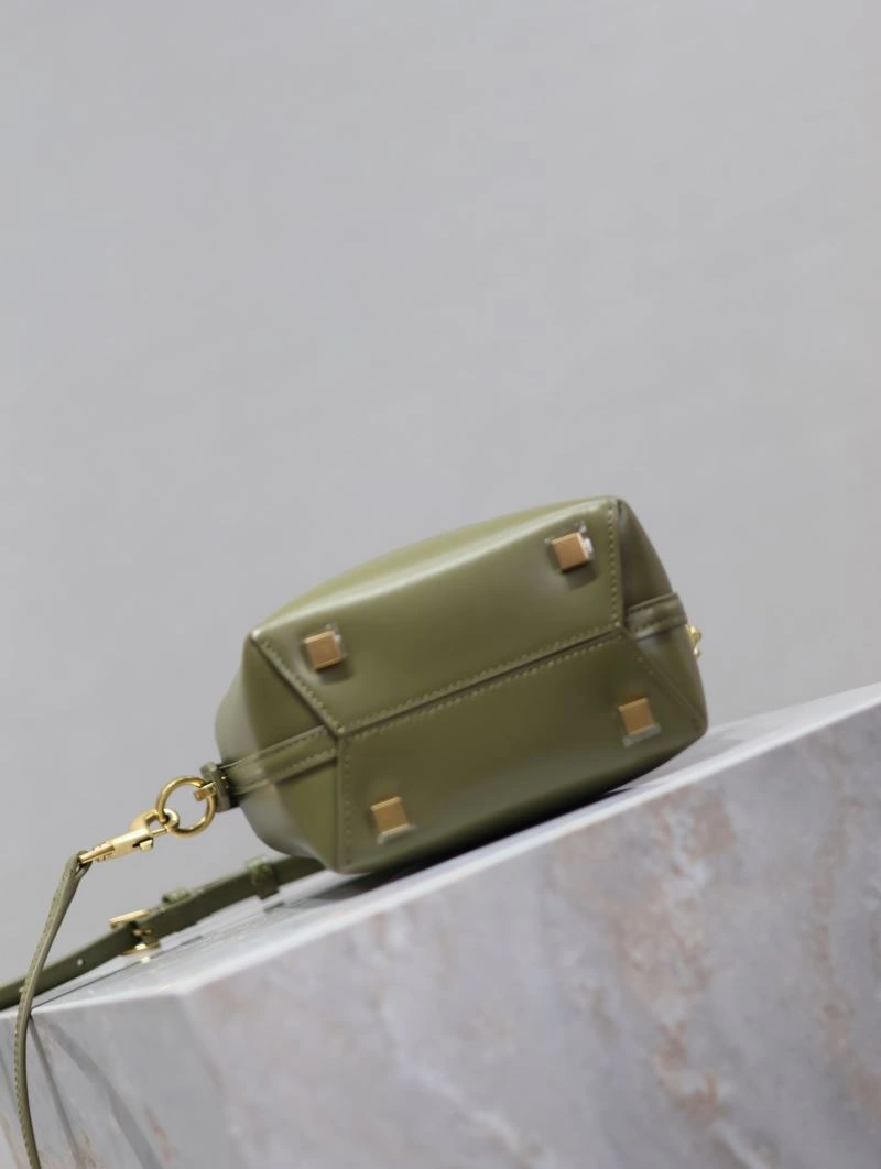 YSL Bucket Bags Practical 63020