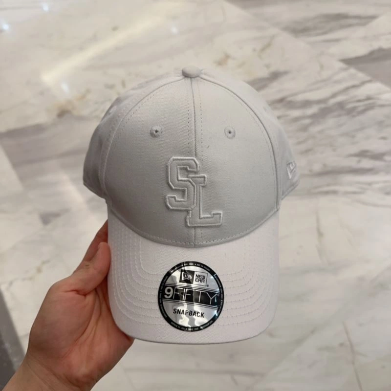 Attractive YSL Caps 256994