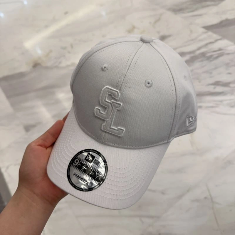 Attractive YSL Caps 256994