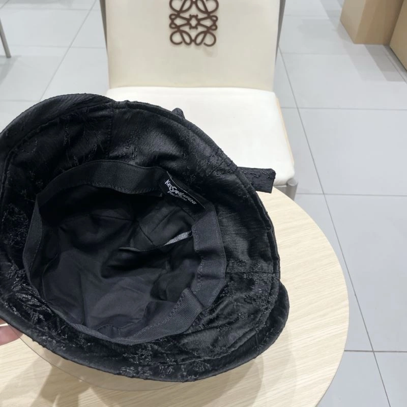 YSL Caps Sporty 256982