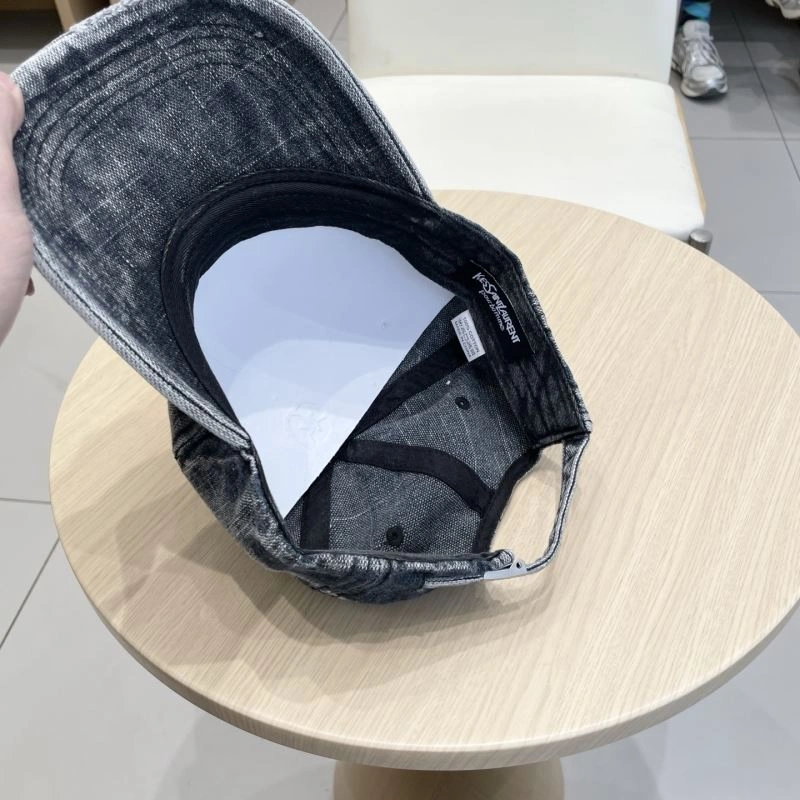 YSL Caps Sophisticated 256961
