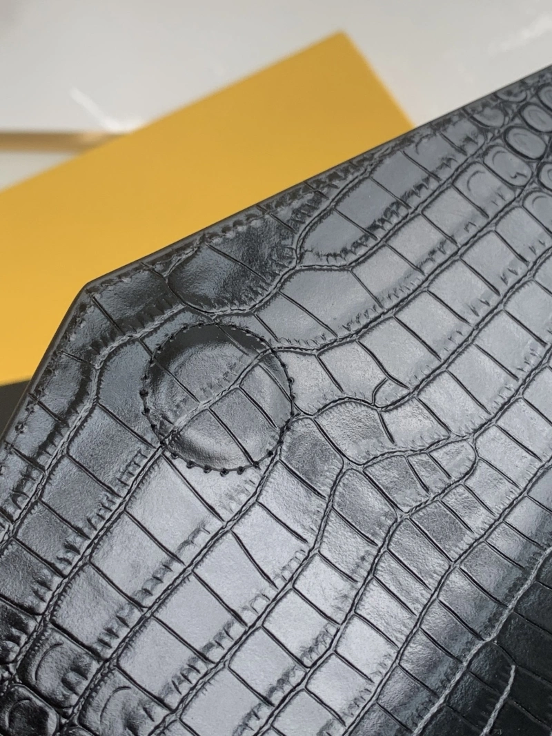 Minimalist YSL Clutch Bags 78236