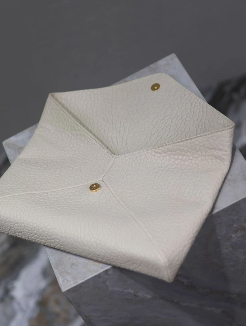 Trendsetting YSL Clutch Bags 63106