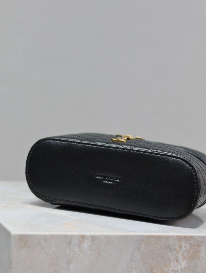YSL Cosmetic Bags SunProtective 63061