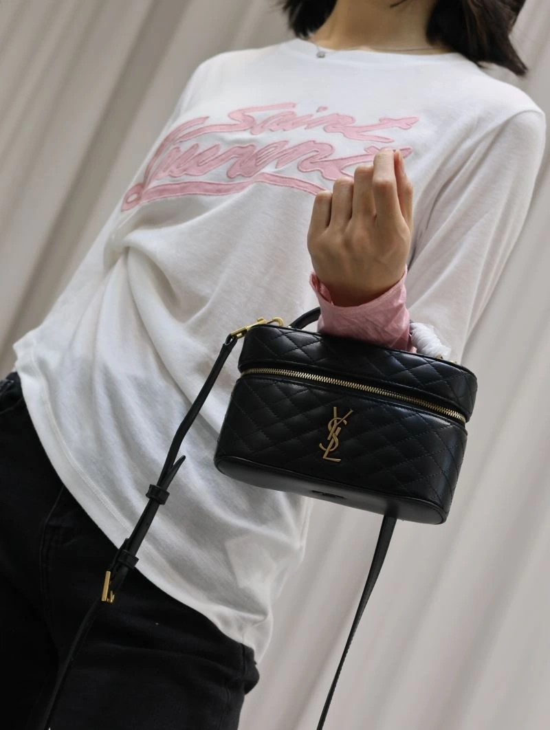 YSL Cosmetic Bags SunProtective 63061