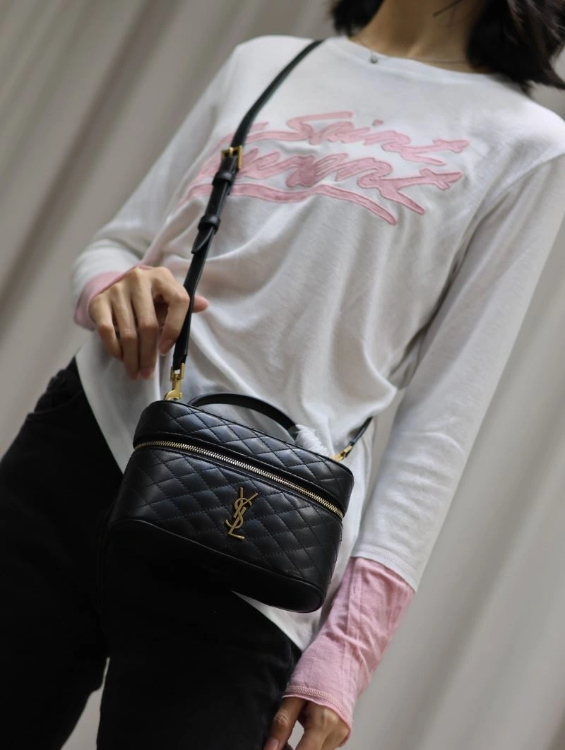 YSL Cosmetic Bags SunProtective 63061