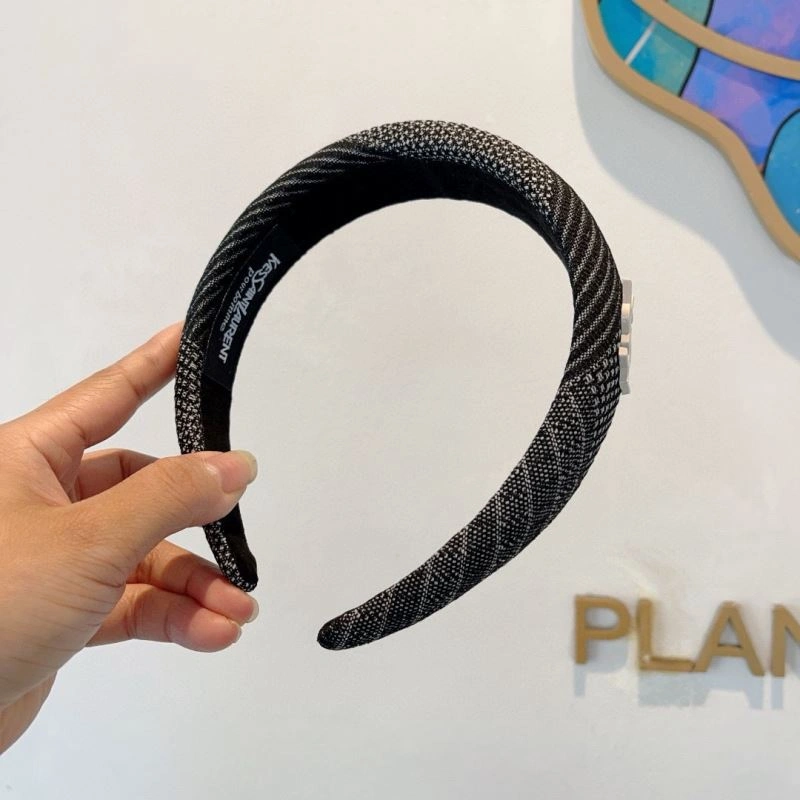 Sporty YSL Hair Hoop 262847