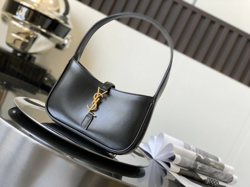 Neat YSL Hobo Bags 78241
