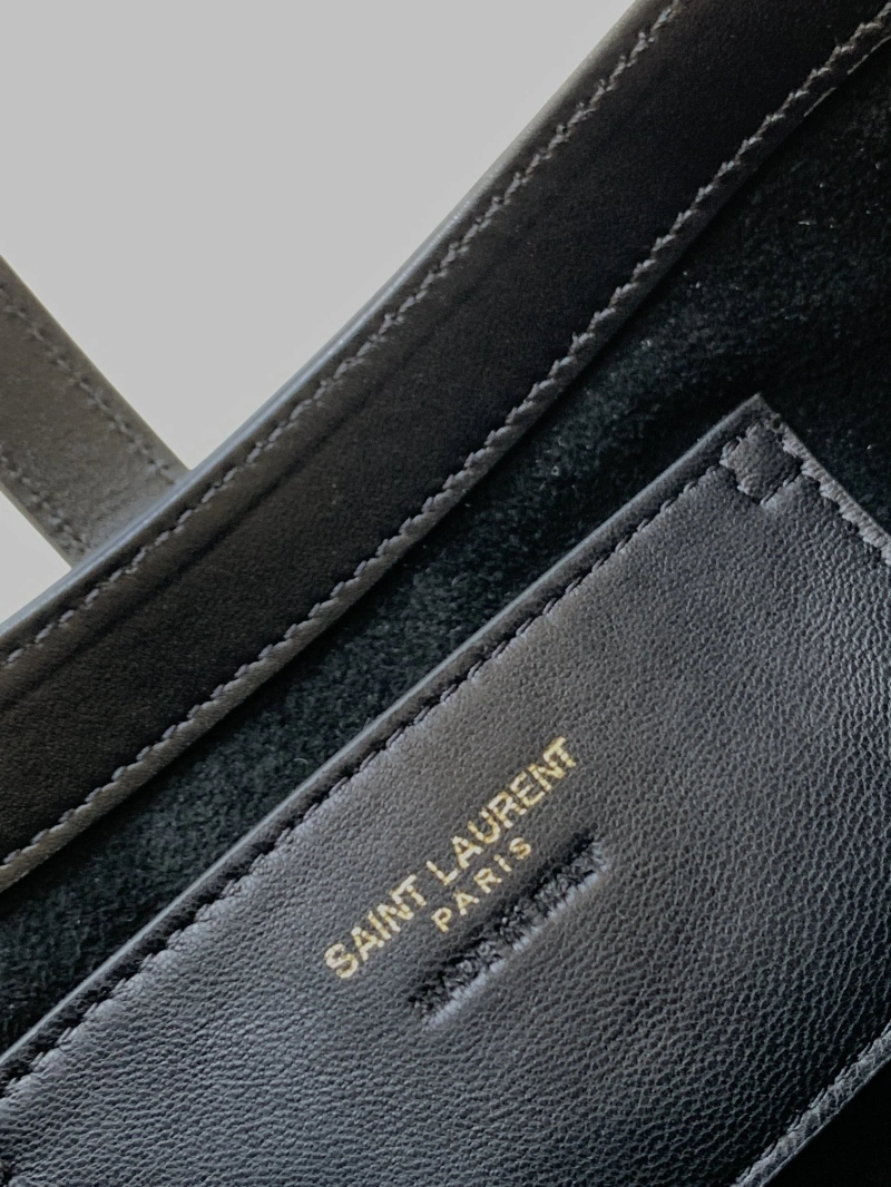 Neat YSL Hobo Bags 78241