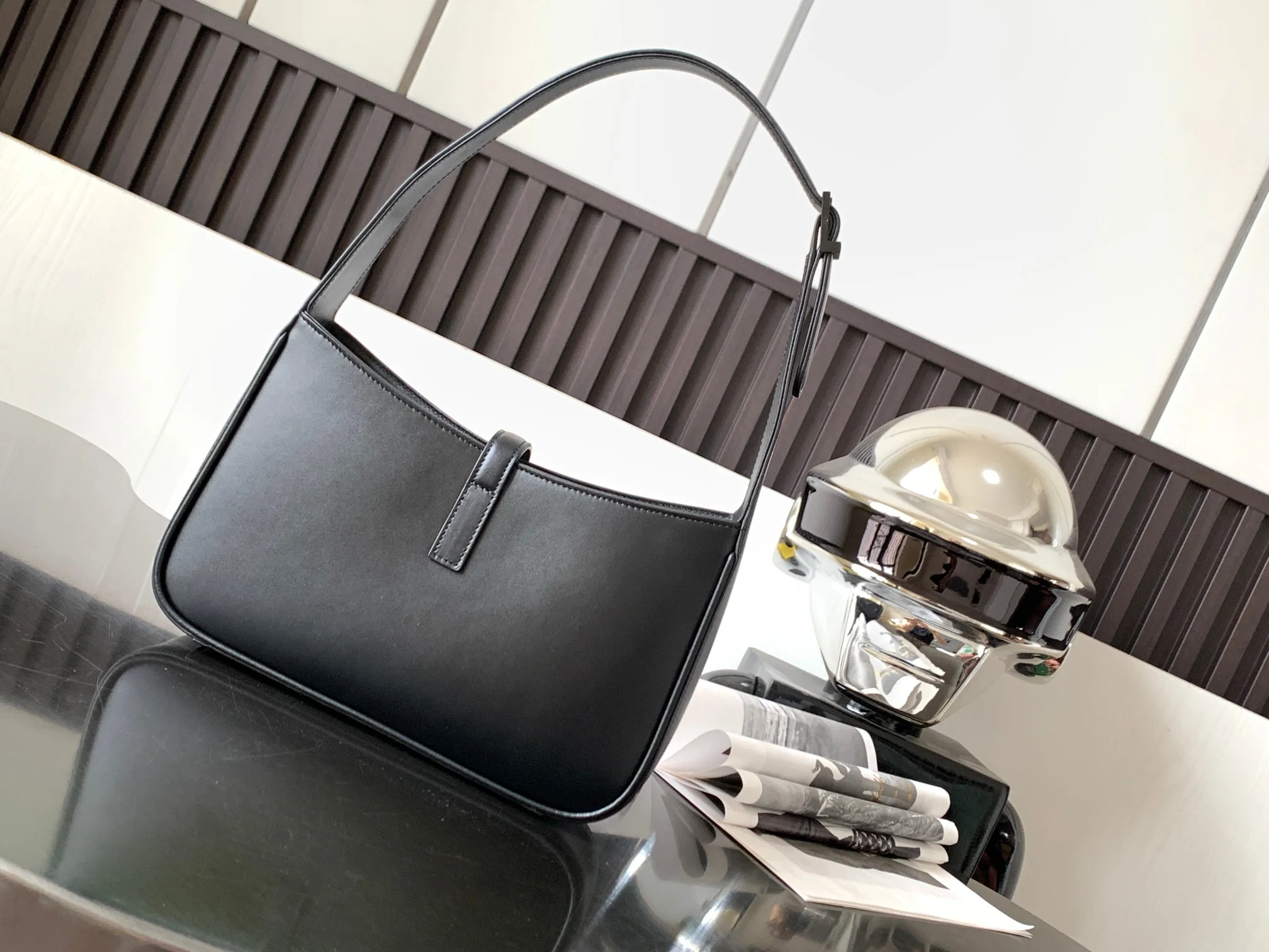 Stretchable YSL Hobo Bags 37722
