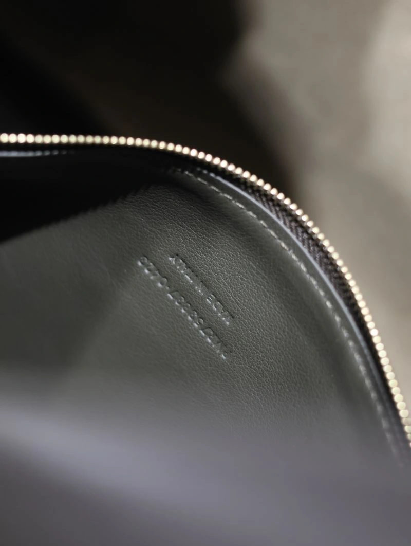 TechFriendly YSL Le5A7 Bags 63463