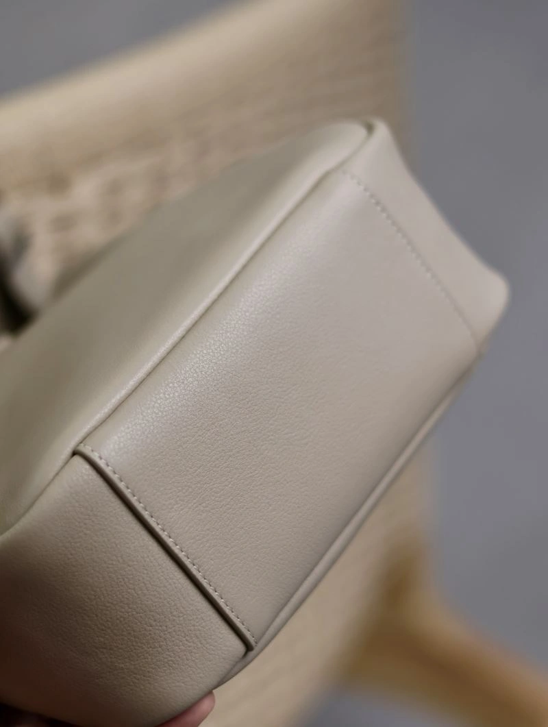 YSL Le5A7 Bags Sleek 63455