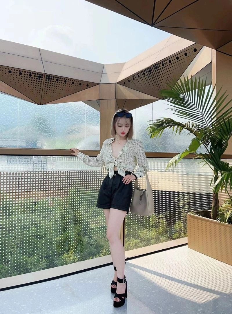 YSL Le5A7 Bags Sleek 63455