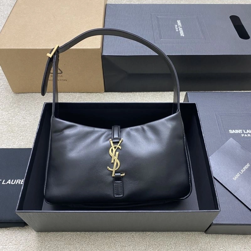 YSL Le5A7 Bags Effortless 62714