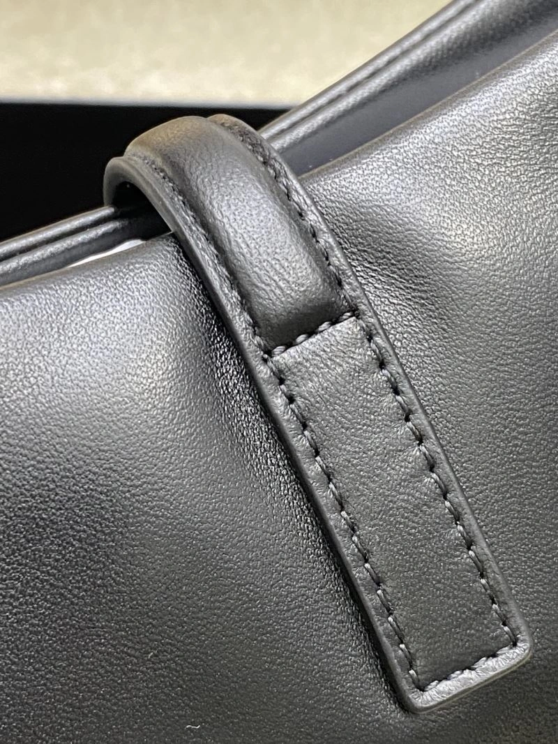 YSL Le5A7 Bags Effortless 62714