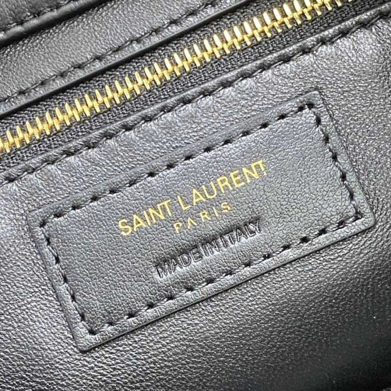 YSL Le5A7 Bags Effortless 62714