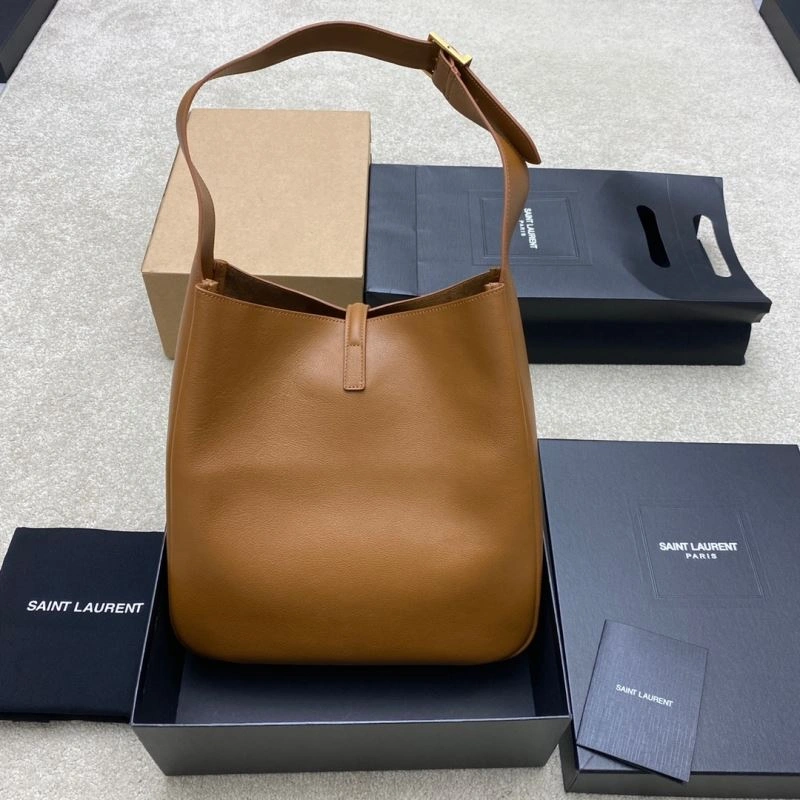 YSL Le5A7 Bags Effortless 62353