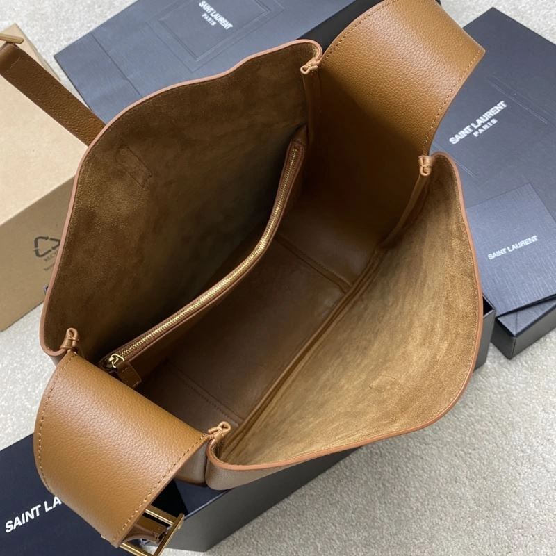 YSL Le5A7 Bags Effortless 62353