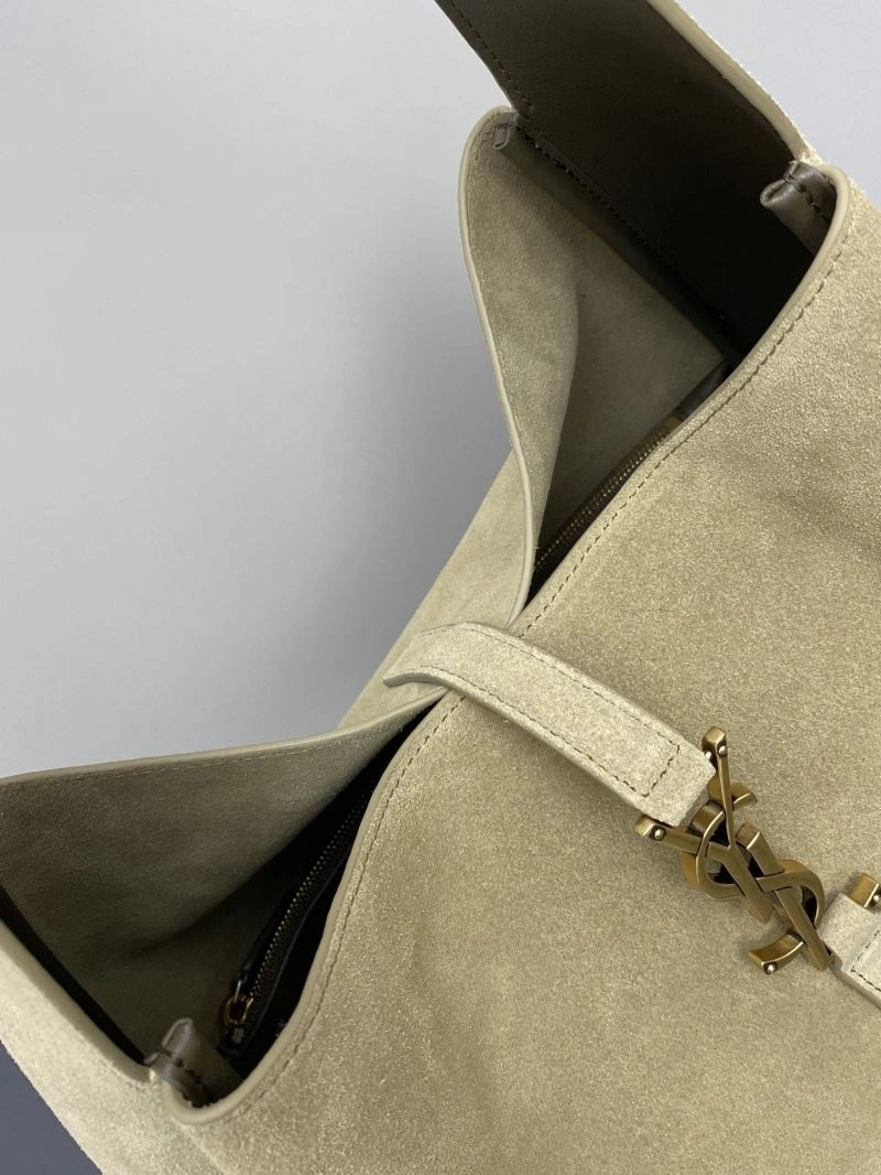 YSL Le5A7 Bags Effortless 62380