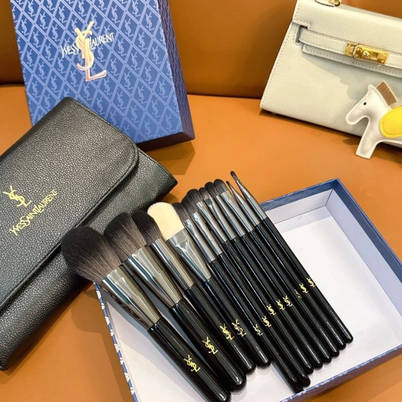 YSL Makeup Brushe OdorResistant 267564