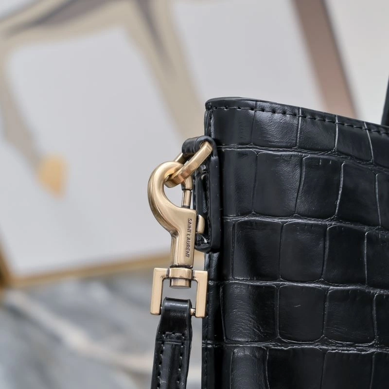 Sleek YSL Shopping Bags 84917