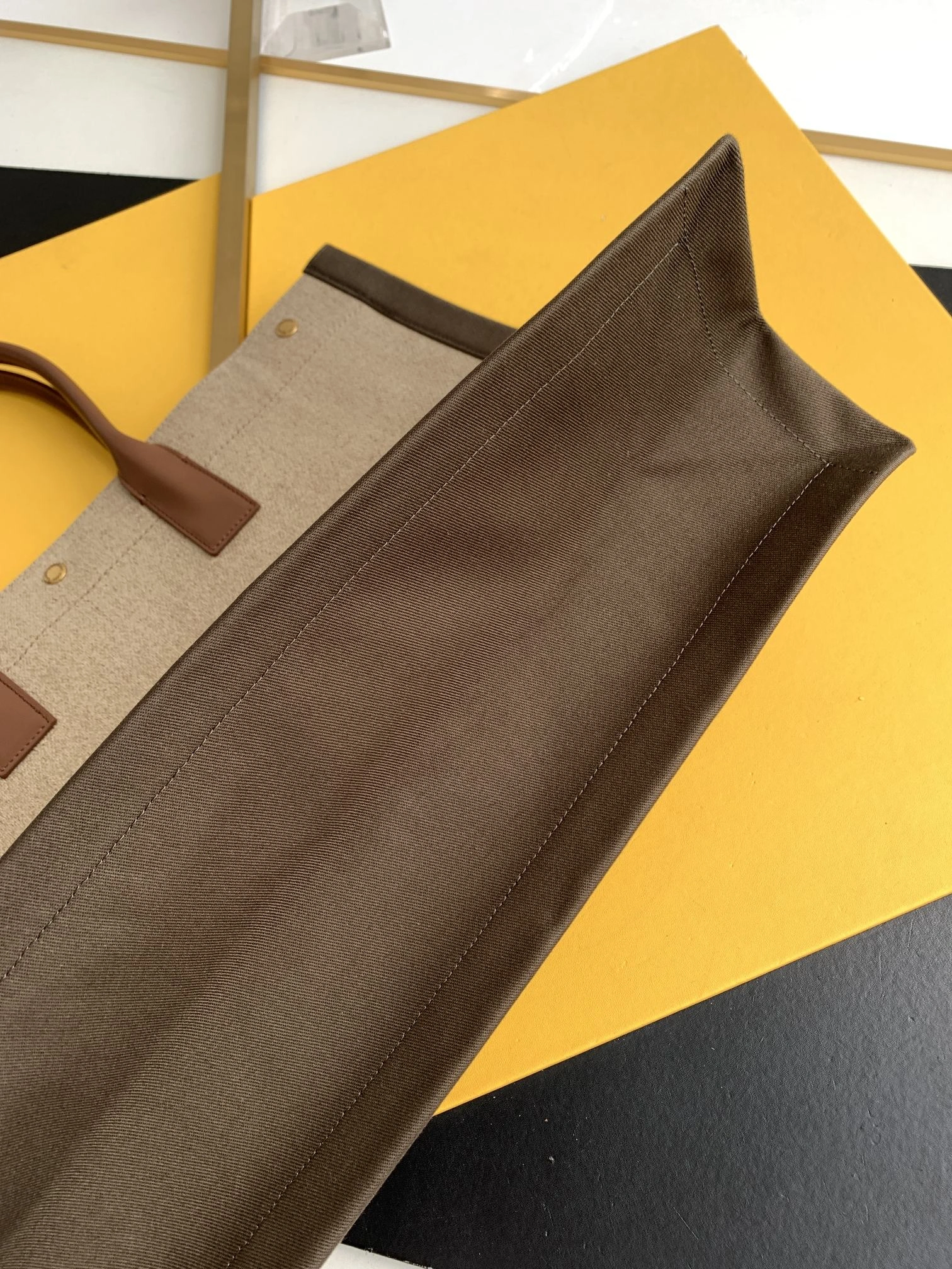 SoftTouch YSL Shopping Bags 74784