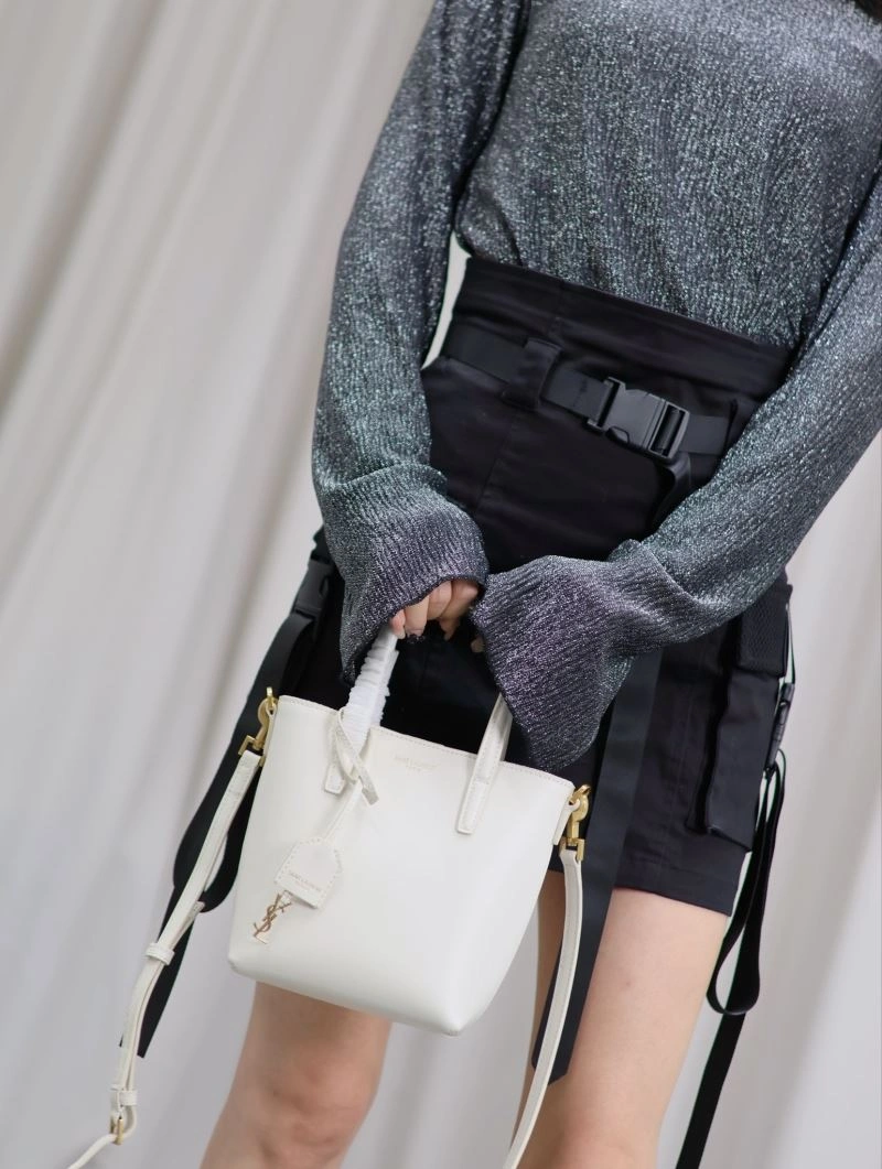 Timeless YSL Shopping Bags 63271