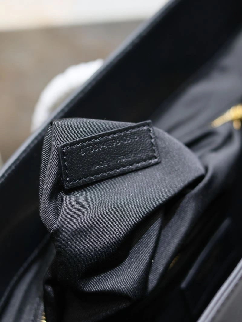 YSL Shopping Bags Effortless 63250