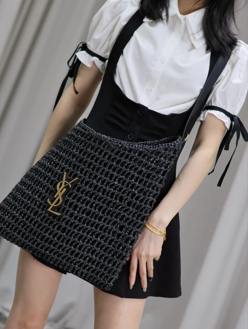 Sophisticated YSL Shopping Bags 37650