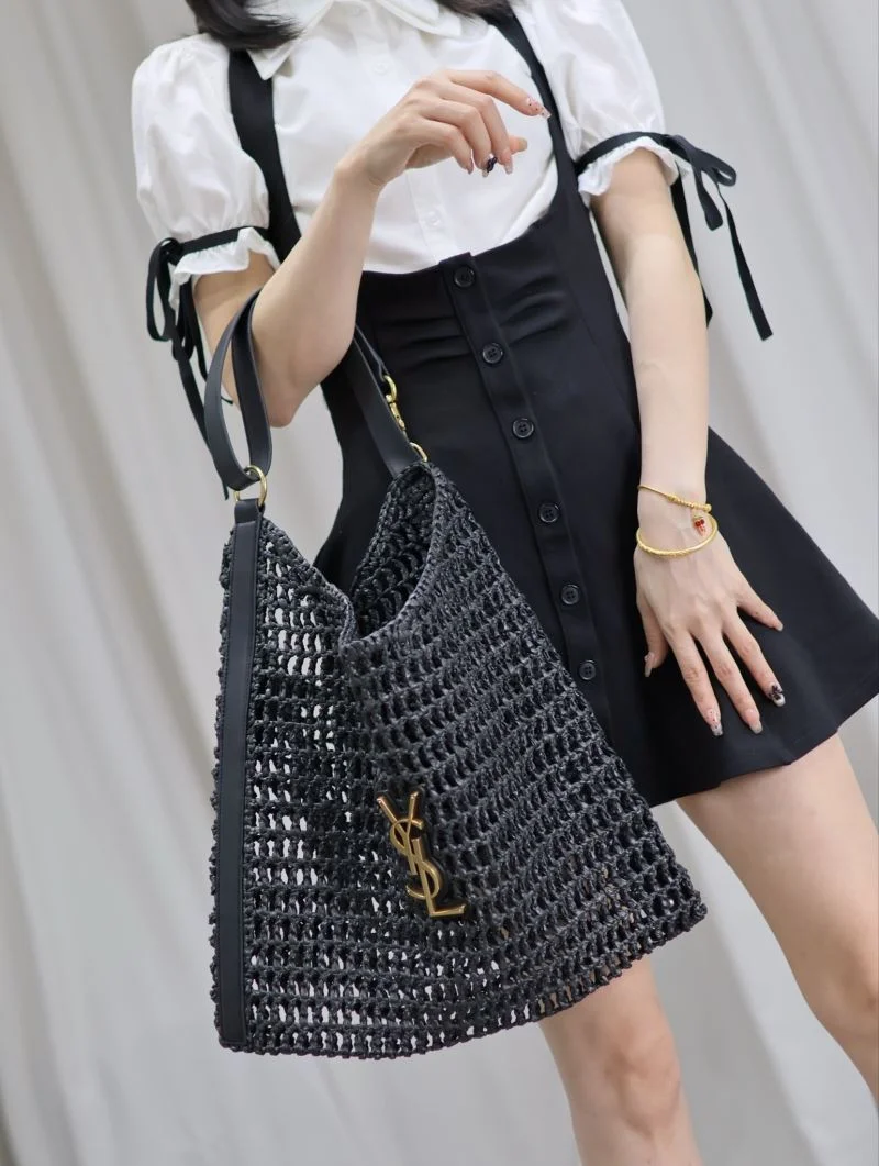 Sophisticated YSL Shopping Bags 37650