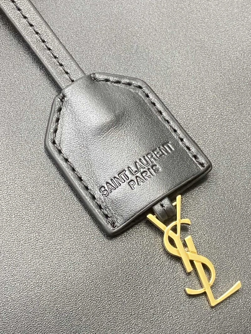 Sleek YSL Shopping Bags 62451