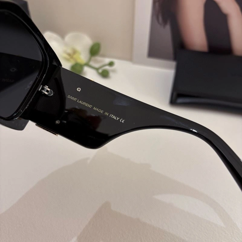 YSL Sunglasses Minimalist 282689