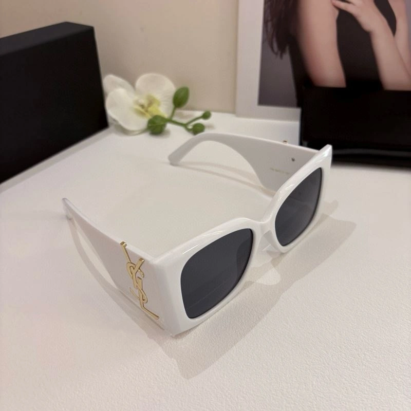 YSL Sunglasses Bright 282692