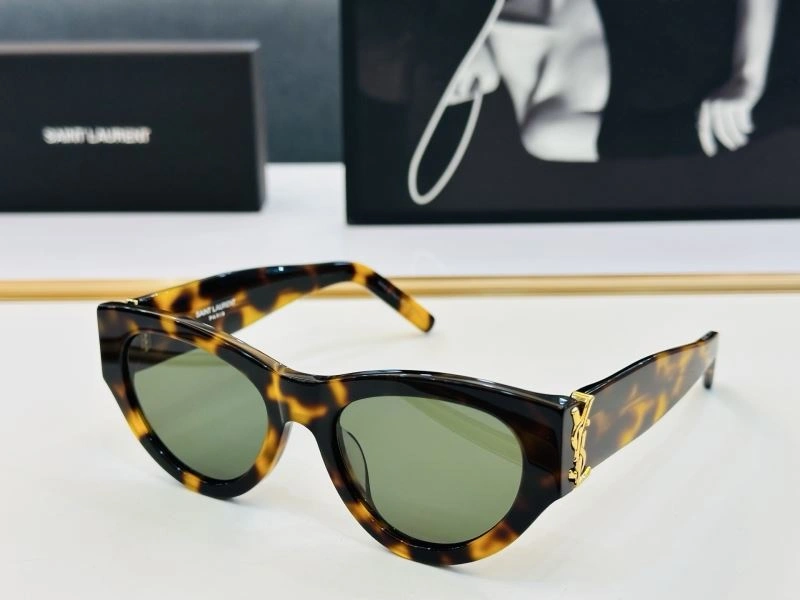Lightweight YSL Sunglasses 282688