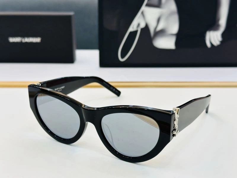 Lightweight YSL Sunglasses 282688
