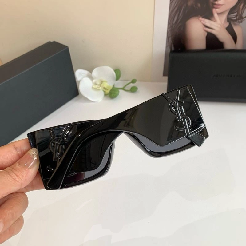 Unique YSL Sunglasses 282684