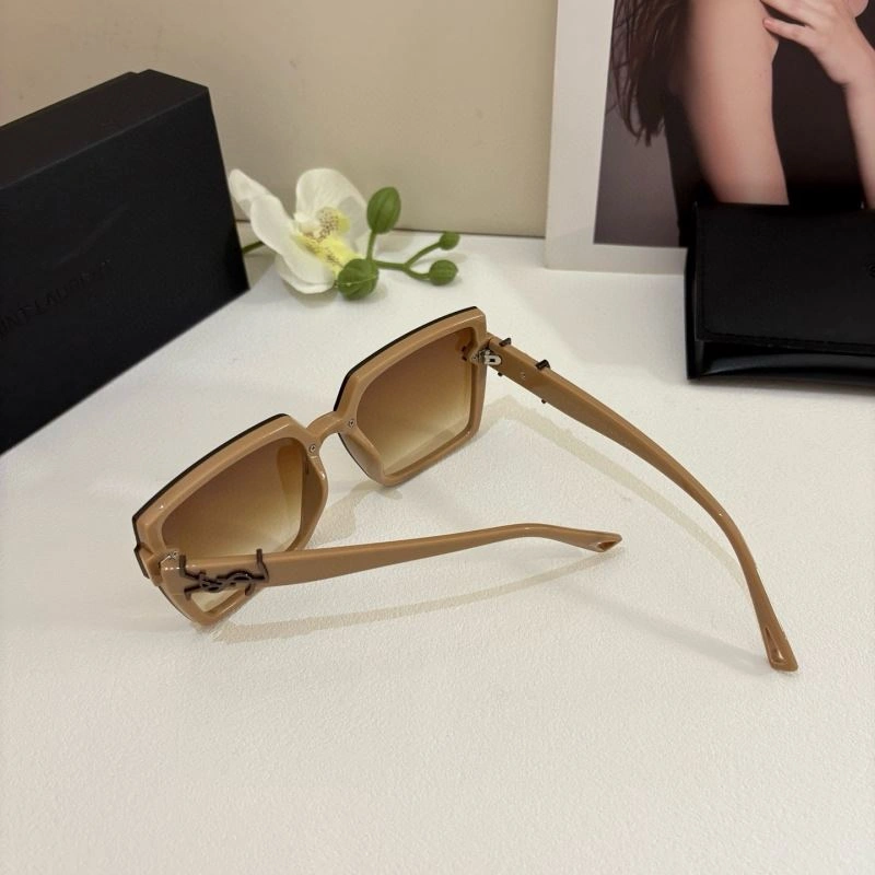 YSL Sunglasses UrbanStyle 282667