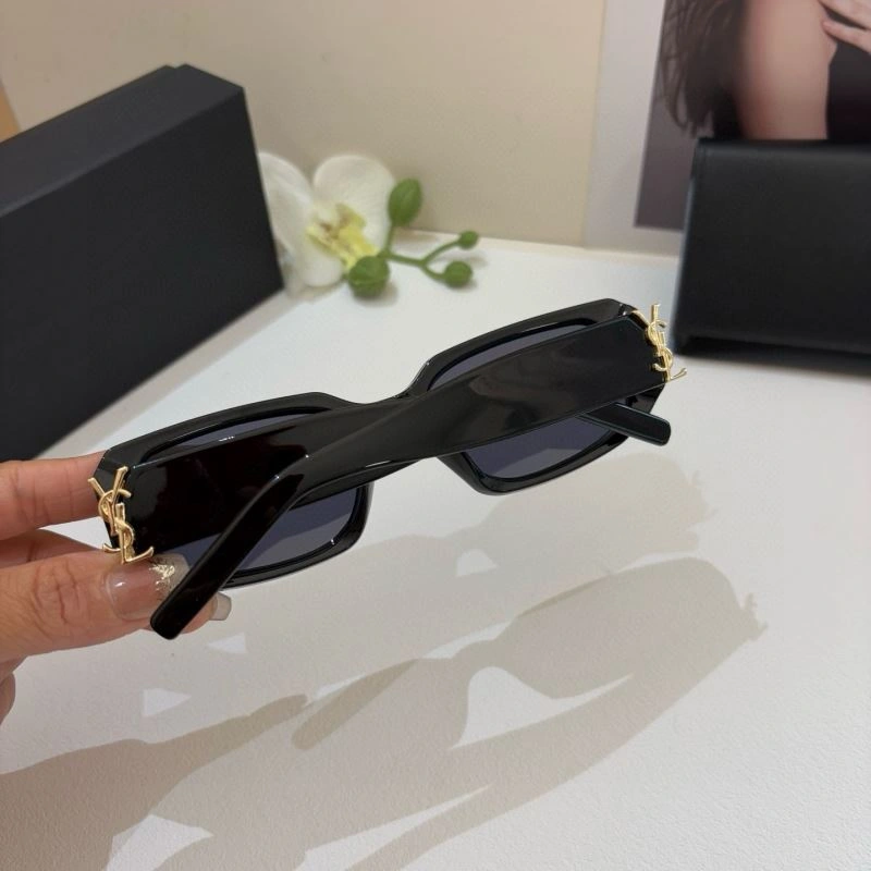 Effortless YSL Sunglasses 282671