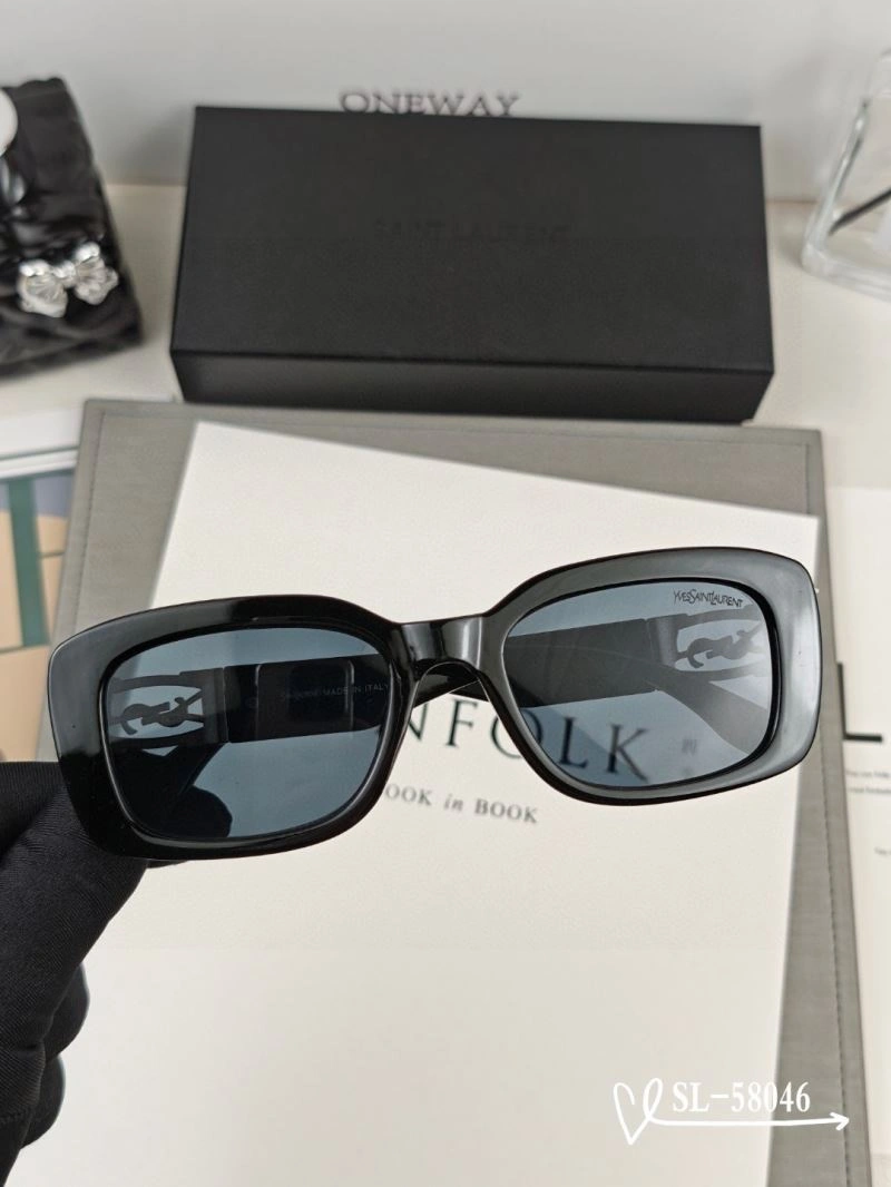 Lightweight YSL Sunglasses 282655