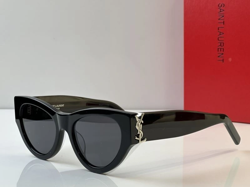 Supportive YSL Sunglasses 282766