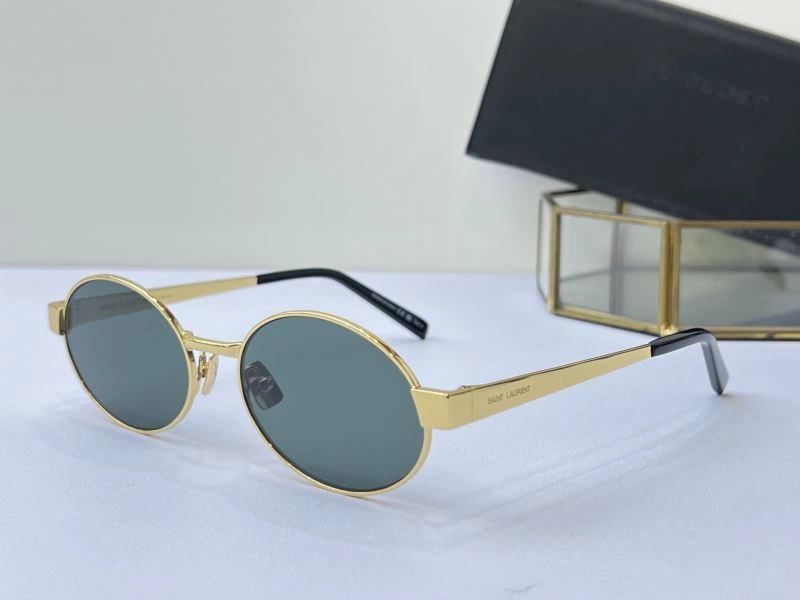 YSL Sunglasses Effortless 282732