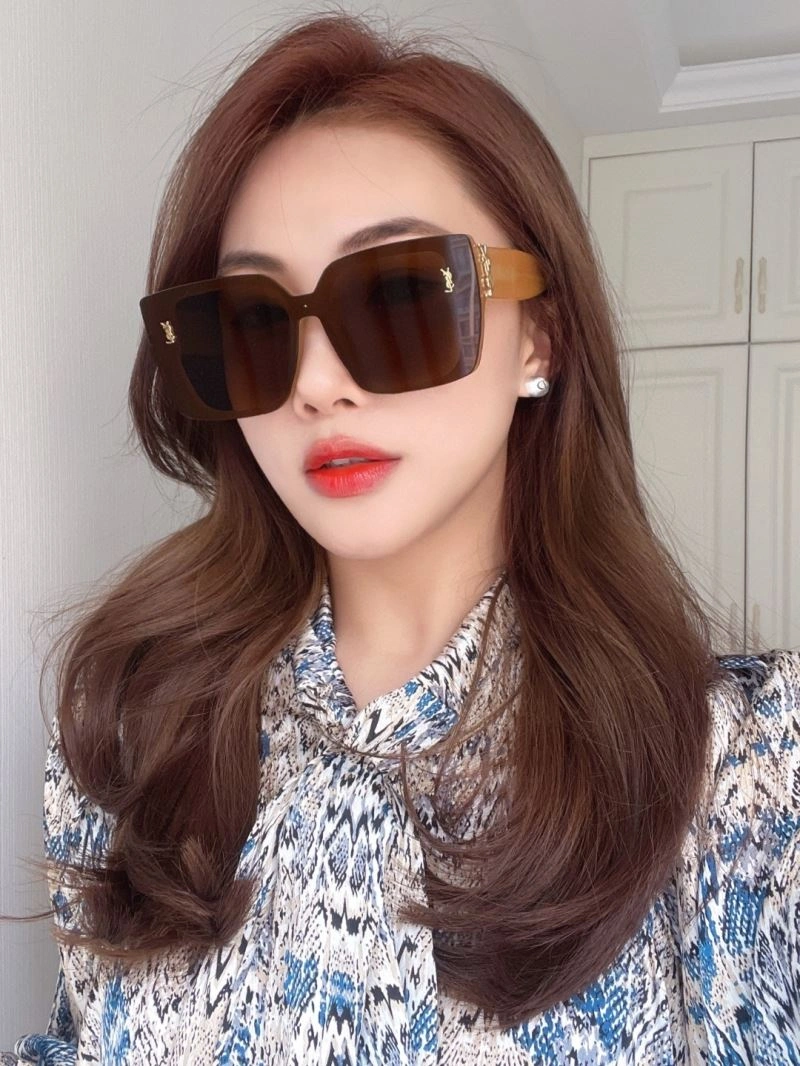 Vibrant YSL Sunglasses 282727